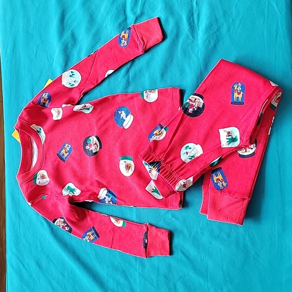 Amazon Essentials 3T Christmas PJ Set, 3T,  NWT